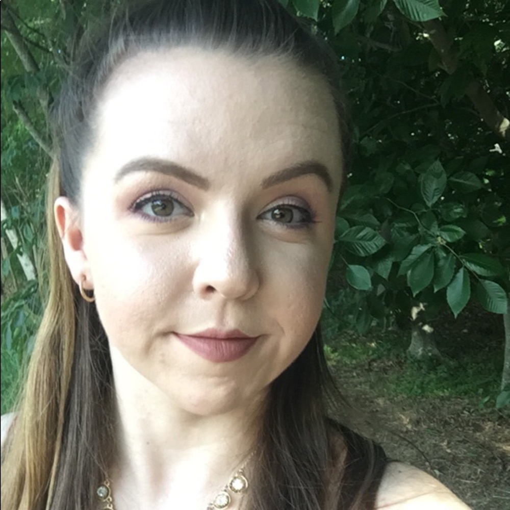 Meet your Posher, Sierra